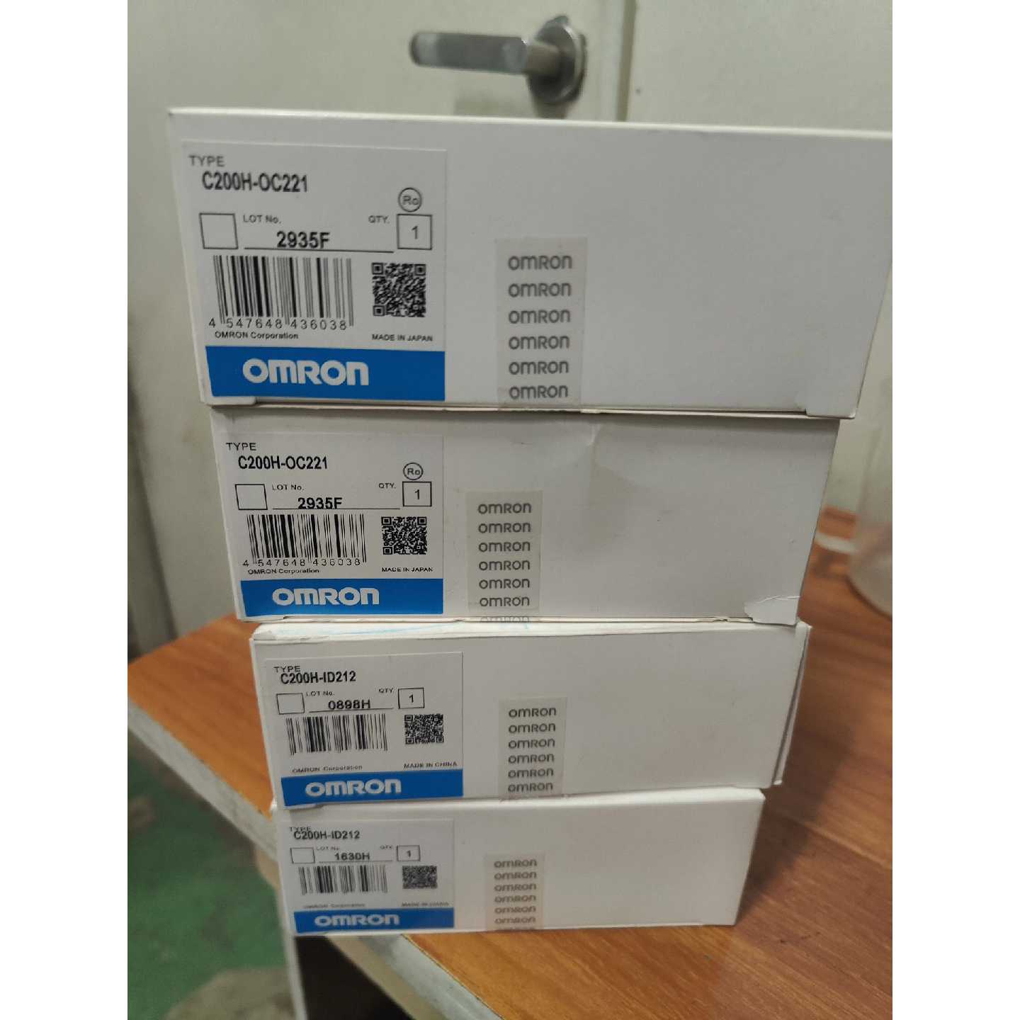 C200H-ID212欧姆龙输入模块,还有一个,全新,只拆封