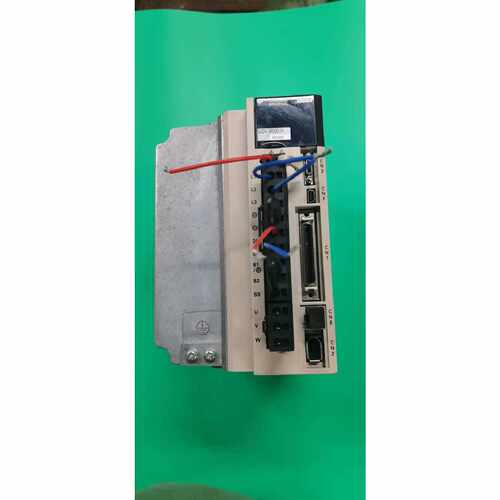 议价SGDV-3R5D01A安川伺服驱动器成色漂亮保修三个月 询价
