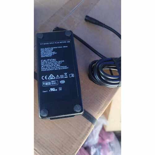 询价德国 FRIWO Fw7405M/24 220v输入 2