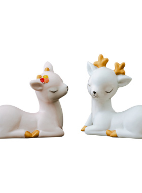 可爱陶瓷车载鹿摆件情侣礼物