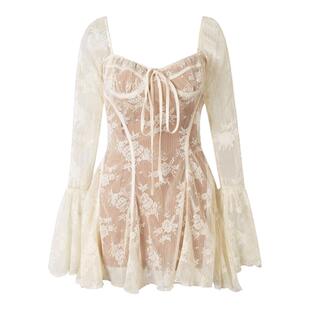 小众复古优雅轻奢气质蕾丝短裙ins纯欲风绝美收腰显瘦约会连衣裙