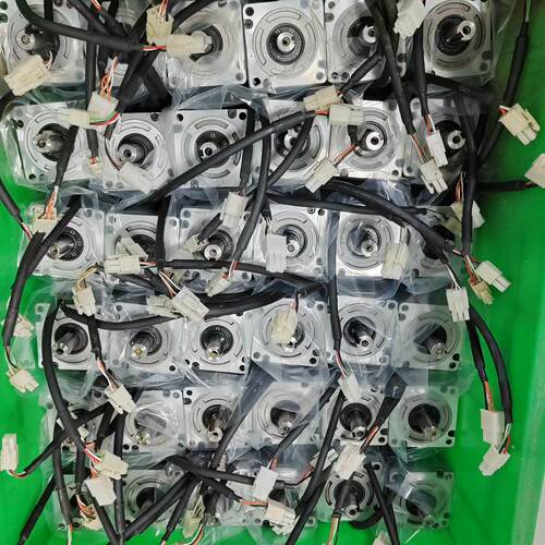 溢价-SV-X3MH040A-N2LN，400w，220，SV-X