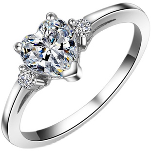 镀18K白金戒指女 冷淡清新小爱心高碳钻戒 INS风小众小码配戒饰品