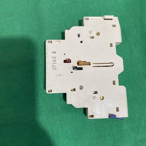 议价GVAD1010电动机断路器辅助触头电动机断路器故障信号