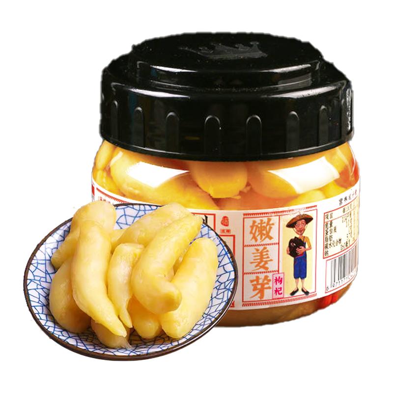 泡菜嫩芽姜脆嫩爽口回味无穷