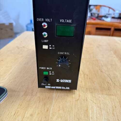溢价-SENA VANS 185D电源供应器及配套的配件DC17V