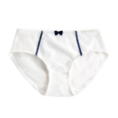 白色纯棉初高中生抗菌发育期内裤