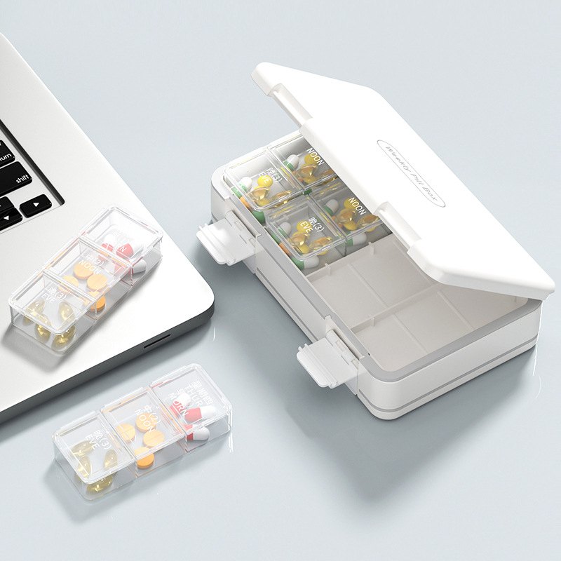 新品 高品质24格大容量药盒双层便携收纳盒分装一日三餐一周七天
