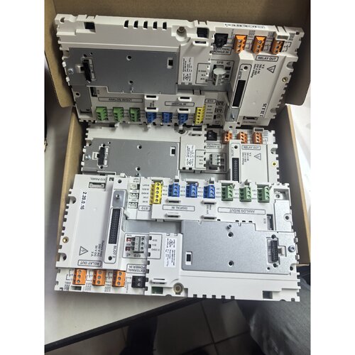 议价CCU24XH主板3A50000819201维修