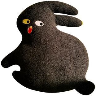 uodycoco原创黑兔新年抱枕客厅沙发可爱丑萌毛绒玩具公仔兔子送礼