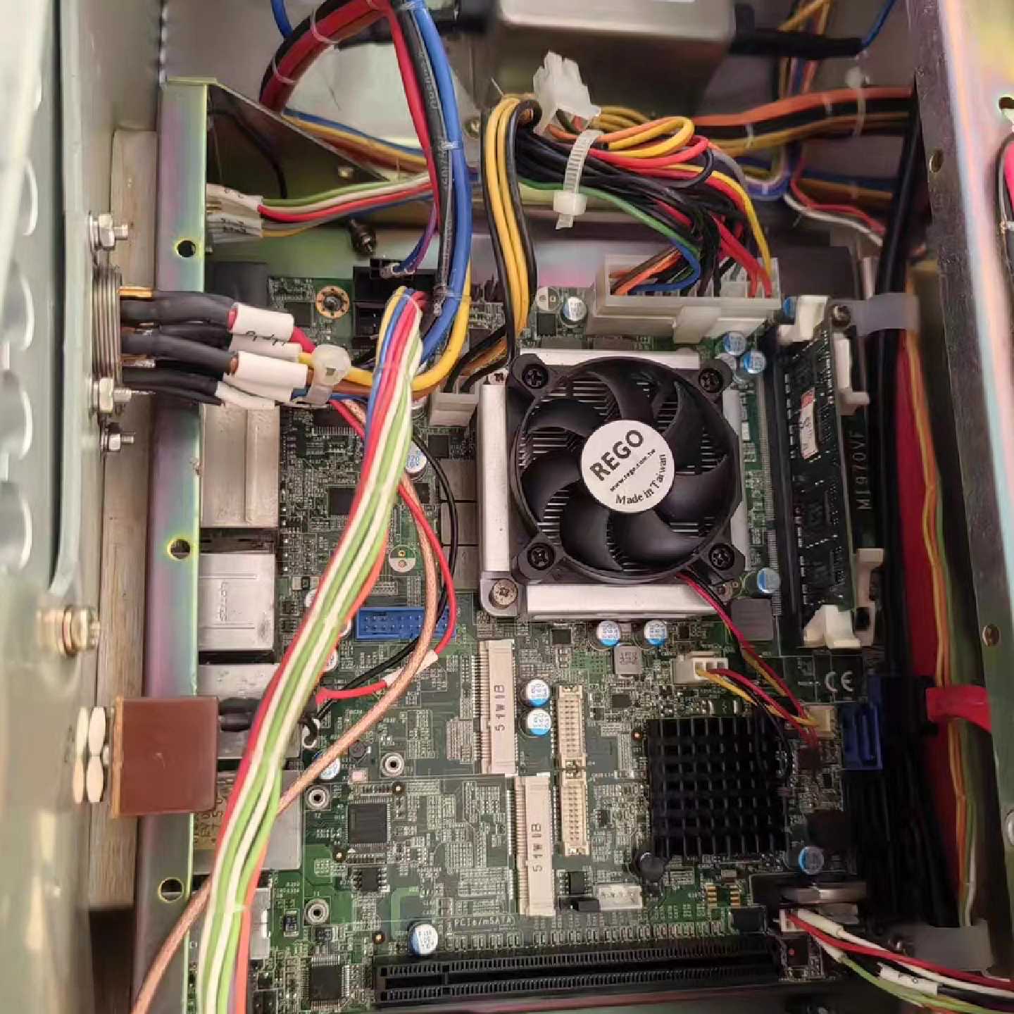 工控主板MI970VF SBC -ITX,送 CPU