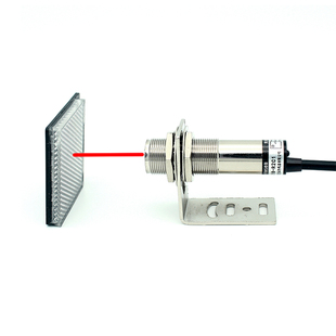 激光反馈反射光电开关远距离10米M18 NPN NO 镜面反射光电开关