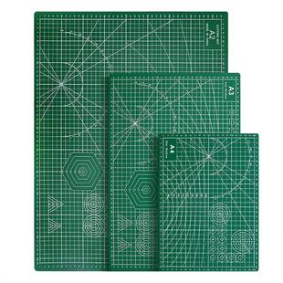 A4美工裁纸切割垫板a3大号手工DIY双面用套装a2桌面刻板学生用画画工作pvc绿色软桌垫a4模型防割双面雕刻尺寸