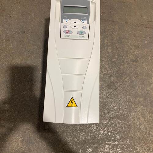 【议价-可维修】ABB ACS510-01-012A-4 01-012A 012A 5.5KW 全新/