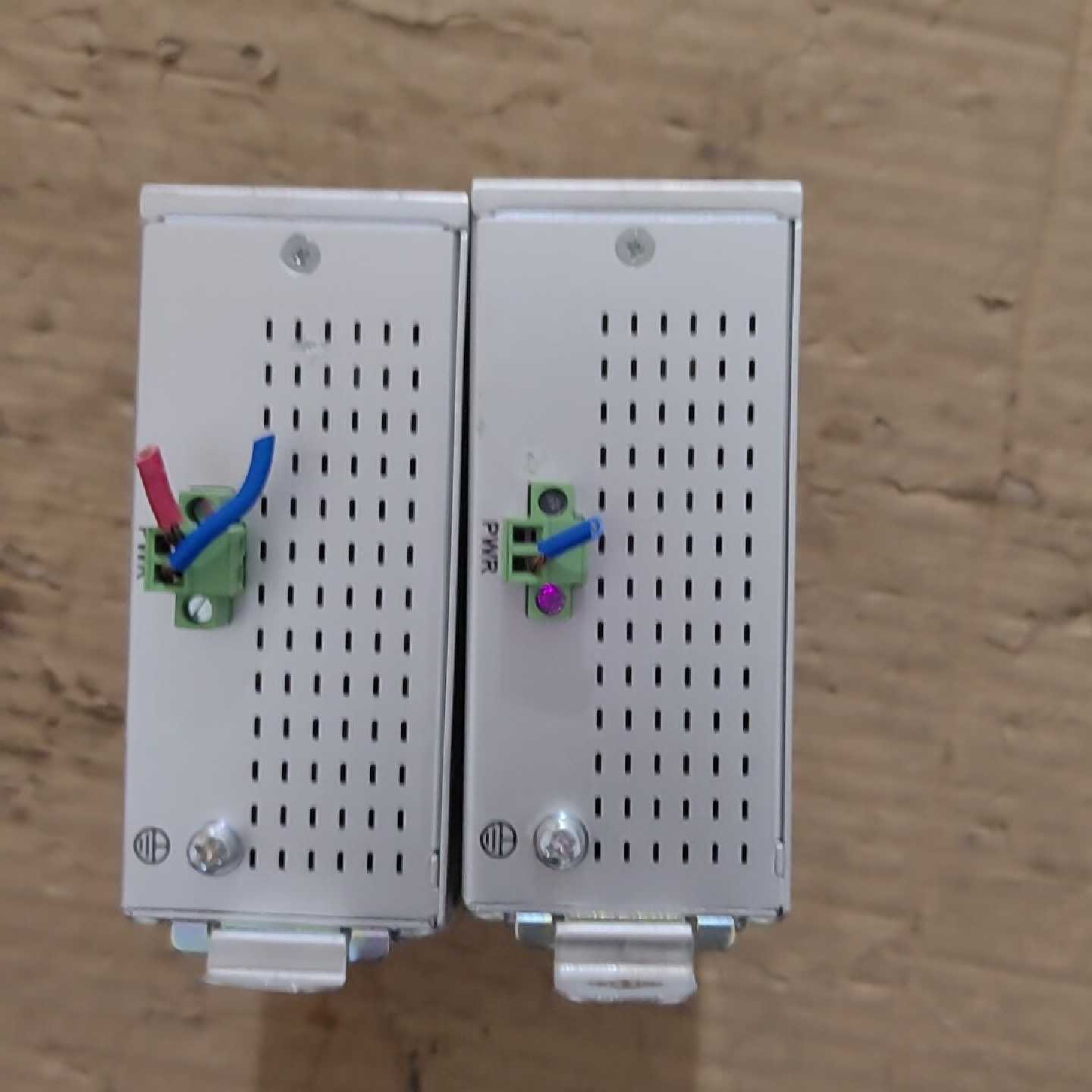 议价拆机台达工业交换机,DVS-008100,实物图片具体型号看
