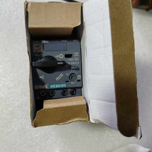 【询价】塑料外壳式断路器3RV6021-4BA15，如图实适用