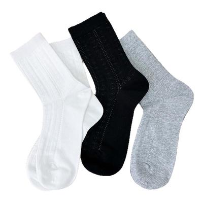 68复古提花中筒女袜学院风