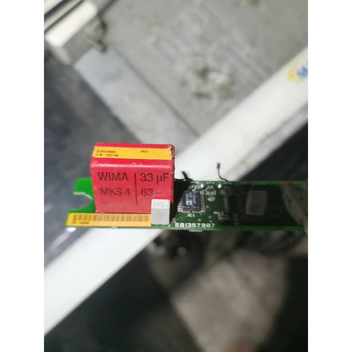 议价德国WIMA威马MKS4薄膜电容63V33uf两个40元一可维修