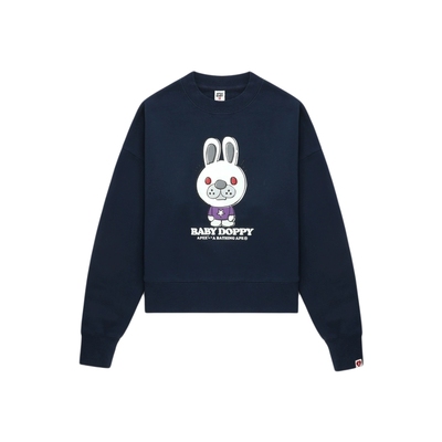 APEE卡通兔子图案印花圆领卫衣