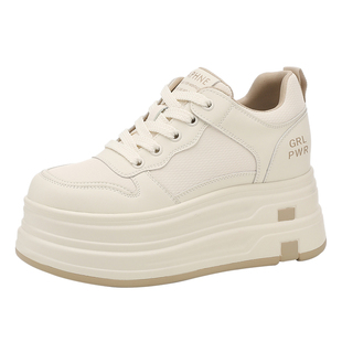 达芙妮内增高厚底板鞋女春季新款小个子松糕运动鞋百搭休闲小白鞋