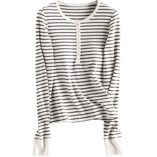 哺乳上衣外出辣妈款孕妇秋衣打底衫纯棉可外穿喂奶秋冬款月子服