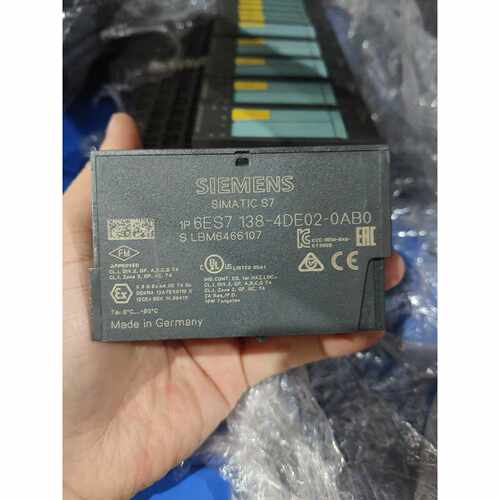 询价6ES7138-4DE02-0AB0  ，成色如图，