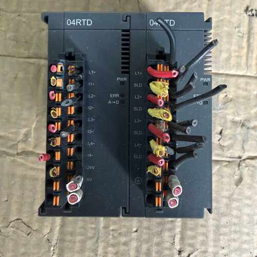 plc，as04rtd-a，成色如图，，端子齐全
