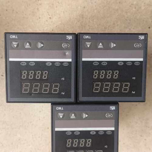 议价BKC TMD-7431Z 数显温控仪3个，拆机包好！