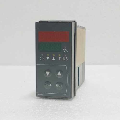 SIEMENS RWF40.000A97 Universal Controller 110240V HVAC Burne