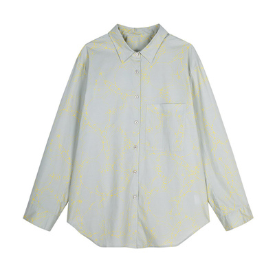 翻领印花宽松长袖衬衣