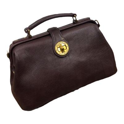 转山新款真皮女包植鞣牛皮软皮复古通勤斜挎纯皮医生包