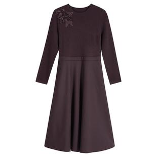 YINER音儿女装冬季法式绵羊毛针织收腰A字绣花连衣裙