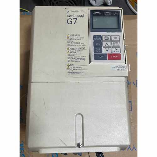 CIMR-G7A47P5 安川变频器 7.5KW 380V 带PG卡