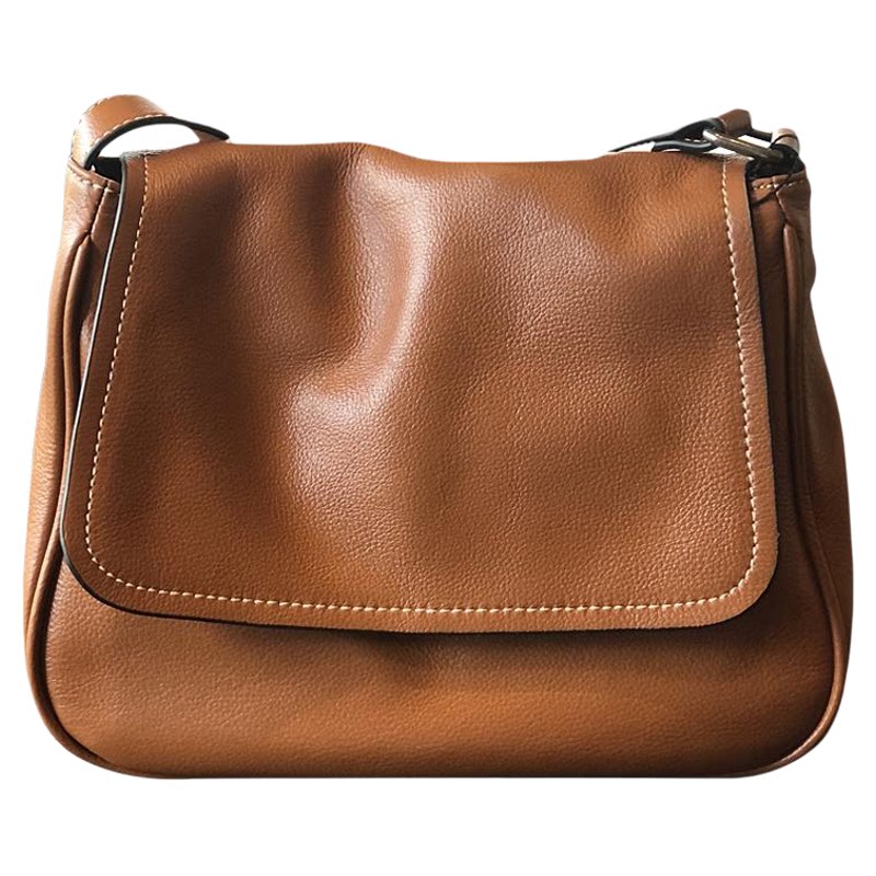 2026新款真皮女包单肩斜挎邮差包
