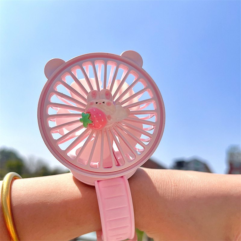 手表风扇卡通儿童电子手腕式电风扇便携式静音小出口手表式电风扇