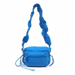 【吴昕同款】casselini多巴胺云朵包休闲单肩尼龙包斜挎包女防水