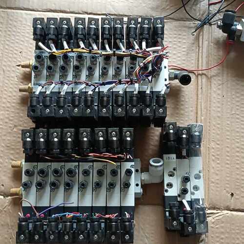 议价AirTAC亚德客4V130C06可维修