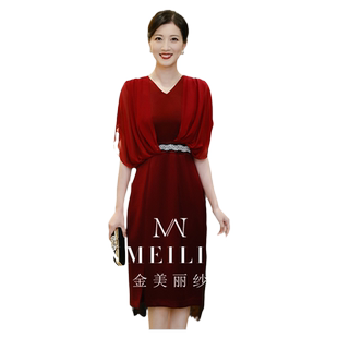 喜婆婆婚宴装礼服2025新款酒红色V领高端年轻款婚礼妈妈礼服显瘦