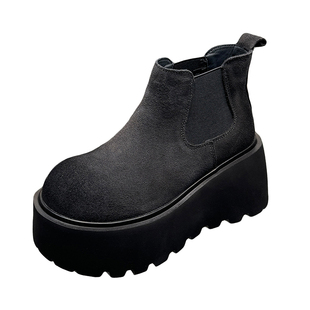 山山反绒皮松糕厚底轻便短筒马丁靴女2025秋冬新款复古百搭短靴女