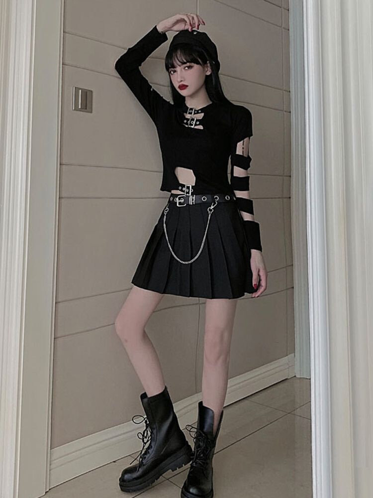 速发网红套装女2024春装新款性感镂空长袖恤+百褶短裙暗黑系超酷