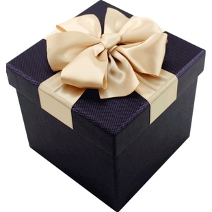 大号正方形礼品盒蓝球足球包装盒韩版盒商务蓝黑红色母亲节礼物盒