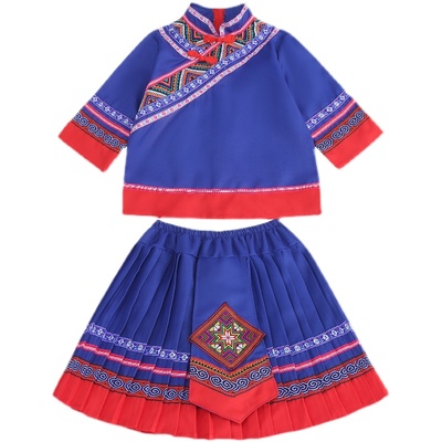 儿童纳西族男表演服舞蹈