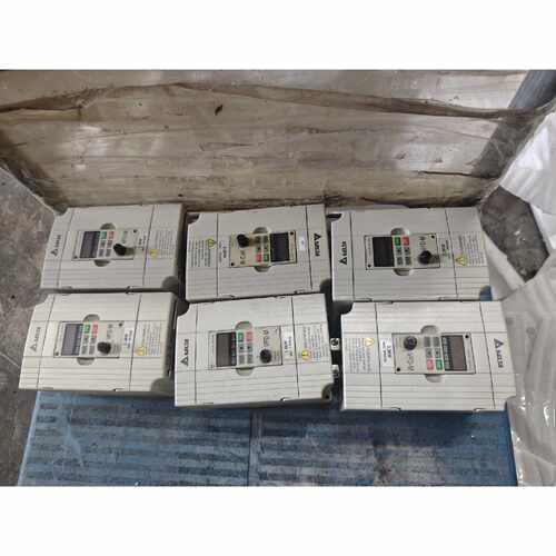 下单前咨询原装正品台达M变频器，VFD022M43B，功能包好无仿。