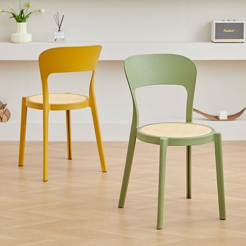 北欧塑料椅子简约餐椅家用红靠背椅桌椅现代成人网叠放书可创意