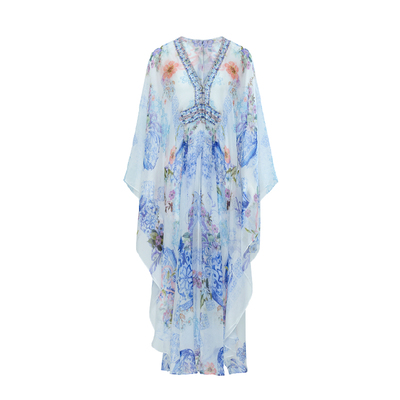 采用桑蚕丝面料及烫钻工艺