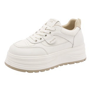 小码33真皮松糕厚底小白鞋女黑白拼色轻便软底系带春秋单鞋显瘦34