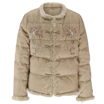 马天奴国风刺绣水貂毛领鹅绒服