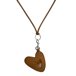 皮质爱心挂绳小包项链女款韩系可爱秋冬挂脖毛衣链零钱包挂件配饰