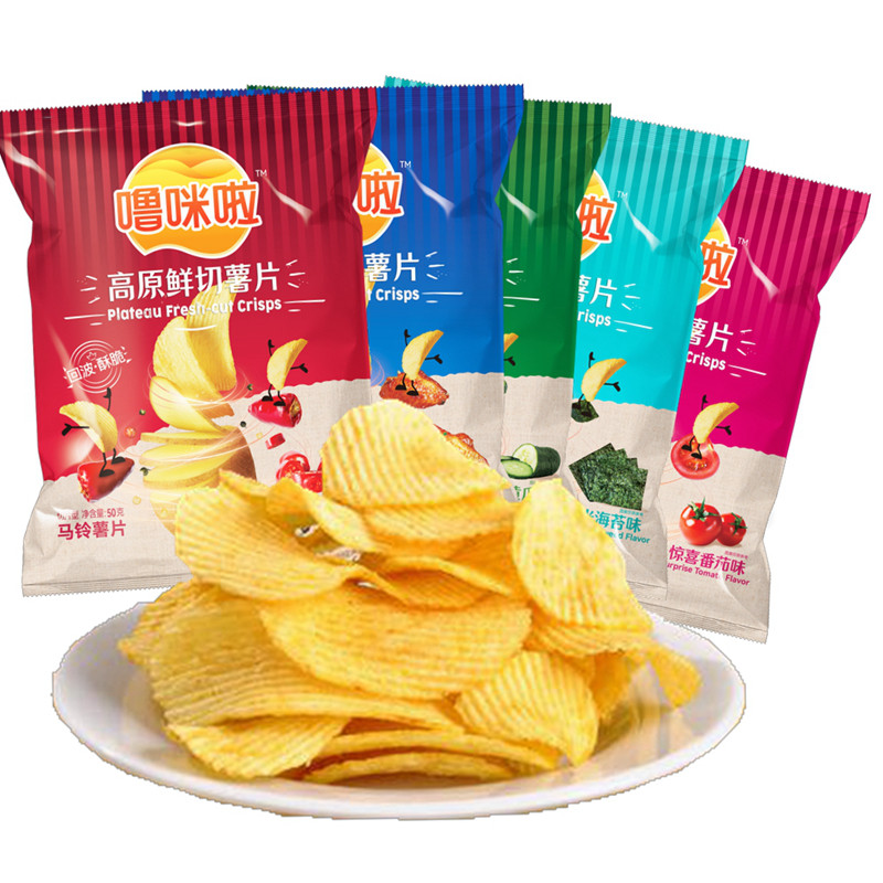云南噜咪啦土豆片薯片鲜切12克女生儿童小包装多口味小零食大礼包