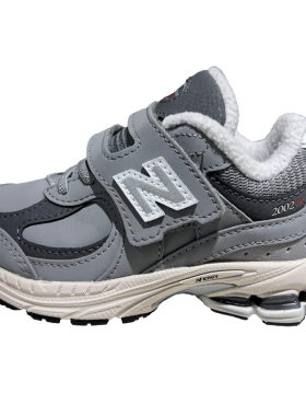 NEWBALANCE儿童加绒防水运动鞋
